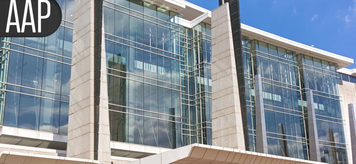Golden Hour Bundle of Interventions Boosts Outcomes for High-Risk Preterm Infants
